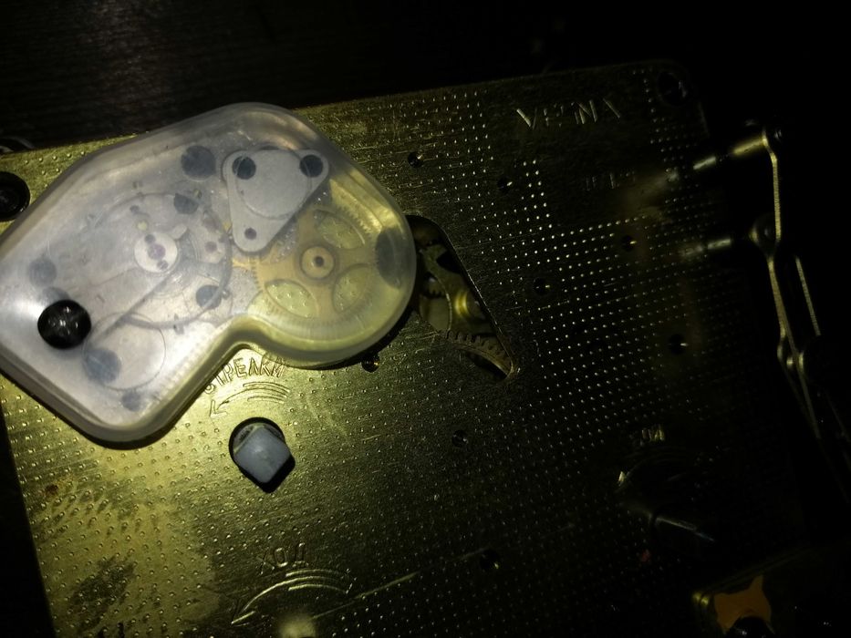 Zegar Kominkowy-Vesna /Balansowy