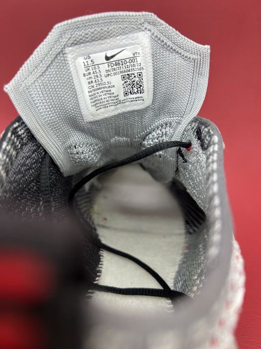 Кросівки 45.5р. Nike Air Max Flyknit Racer