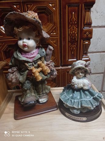 Dwie figurki Włoskie chłopczyk i dziewczynka dwie sztuki
