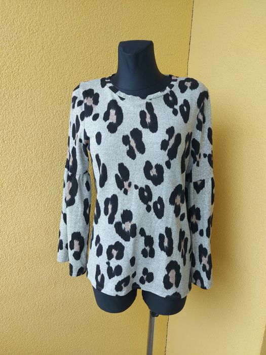 Bluzka sweterkowa Sweter F&F panterka L 40 przyjemny w dotyku