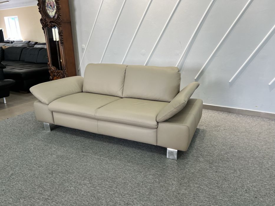Диван шкіряний бежево світлий