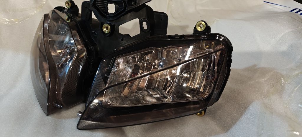 Reflektor przedni Dla Honda CBR1000RR
