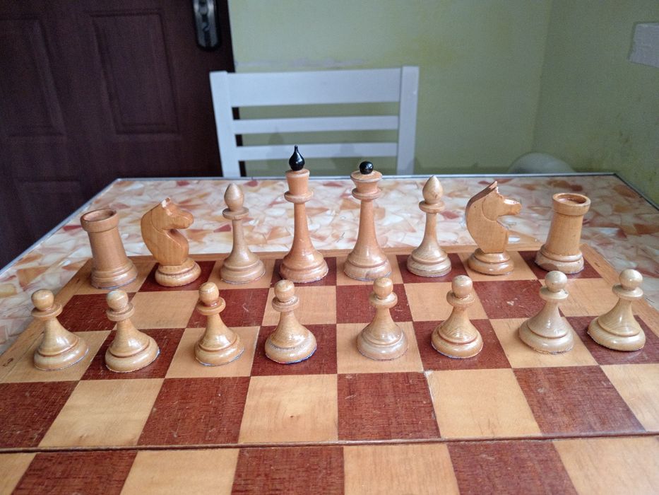 Шахмати радянські , дошка 40х40 см