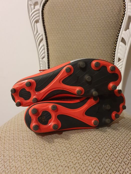 Korki Puma 42 piłka nożna