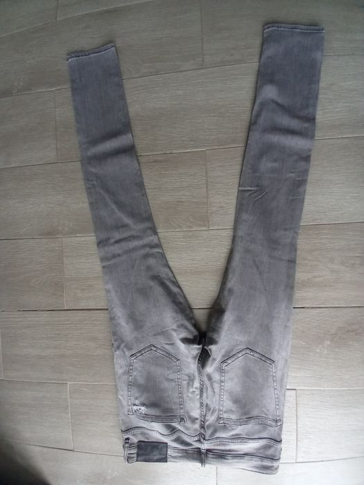 Calça de ganga cinza