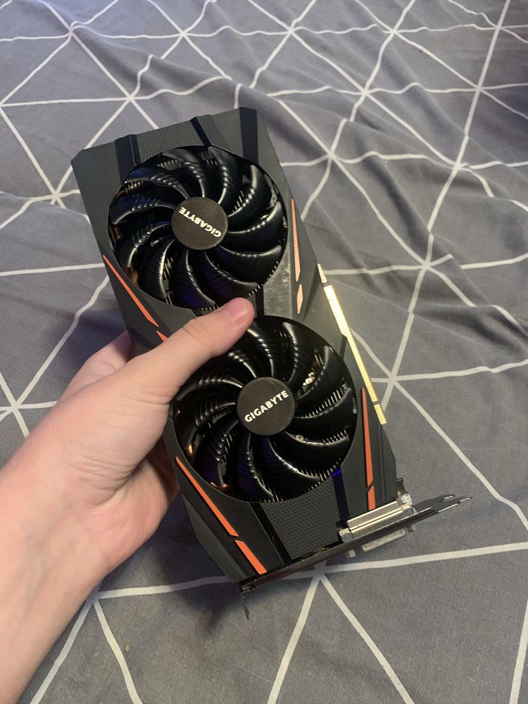 Видеокарта RX-570 4gb