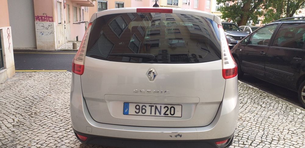 Renault Grande Scenic 1.5 Dci 110 C.V. 5lug.(Otimo estado)
