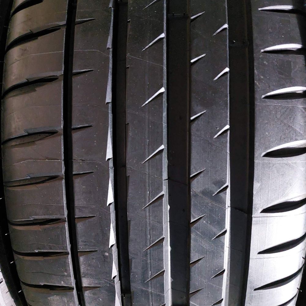 245/45/17 R17 Michelin Pilot Sport 4 4шт новые