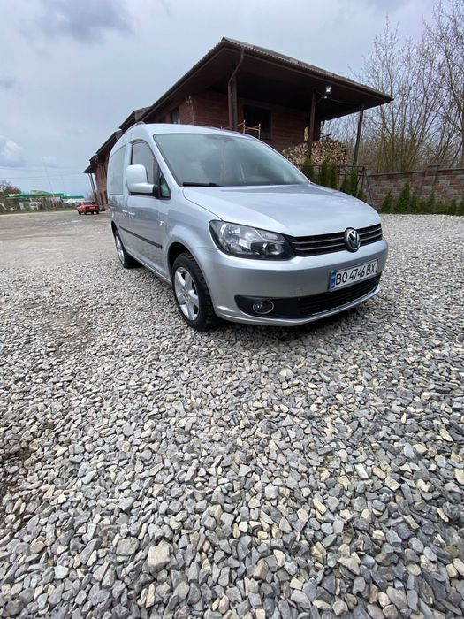 Продається Фольцваген каді 2011