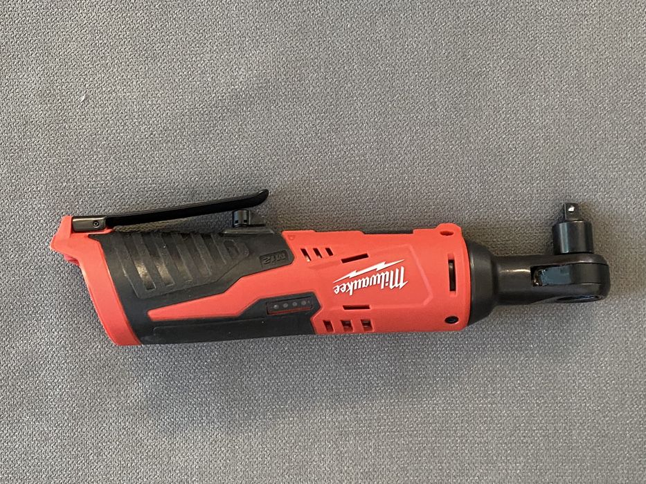 Klucz Milwaukee M12 90 stopni Nowy USA