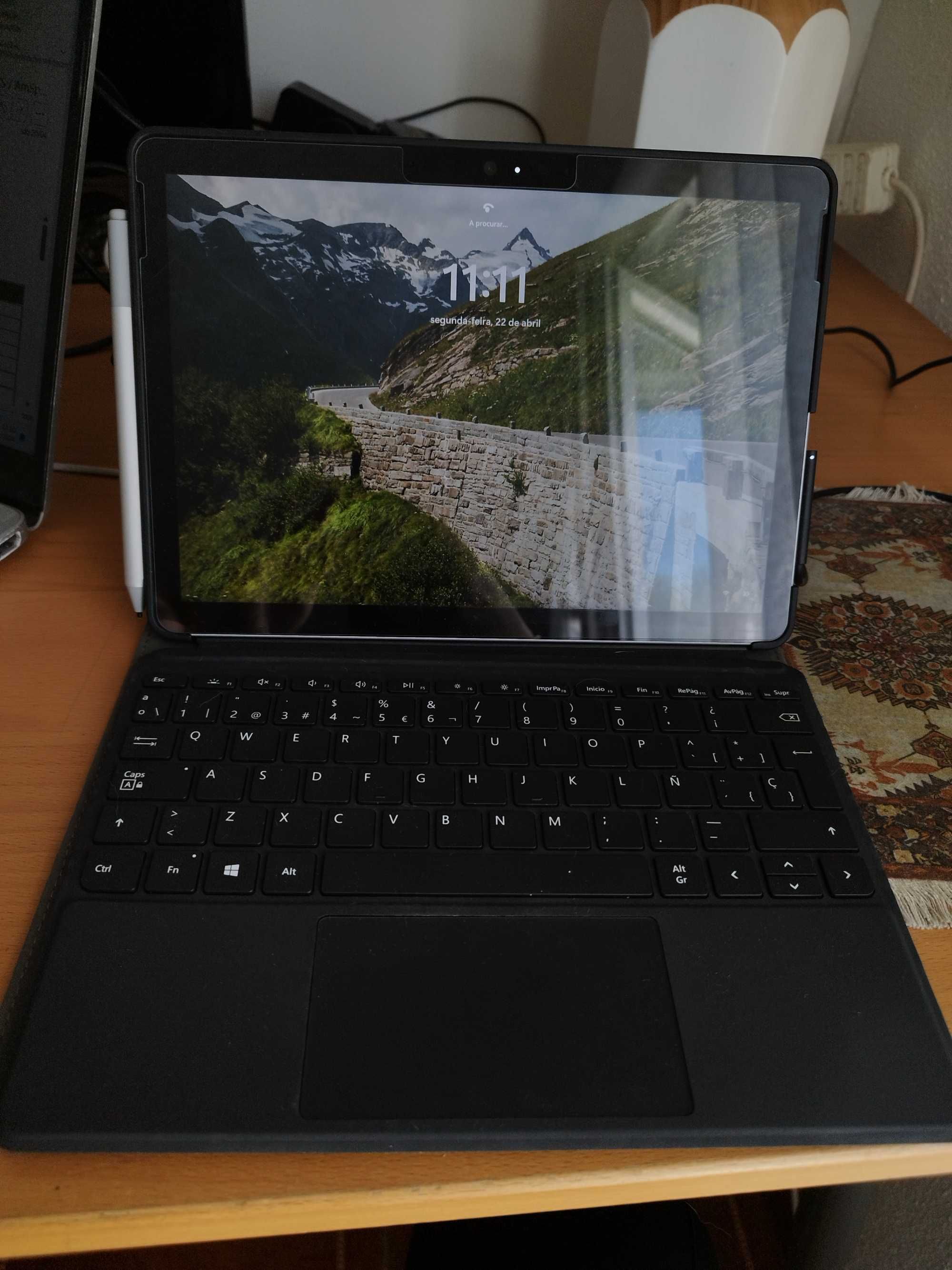 Microsoft surface go 3