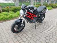 Ducati Monster 796 M796