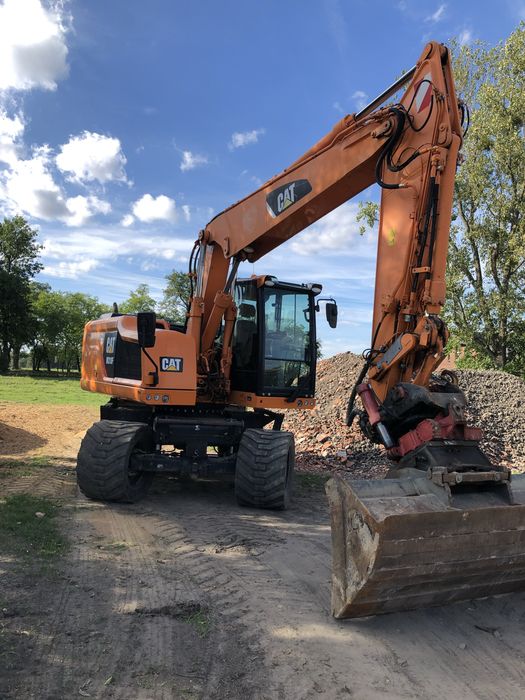 Caterpillar M318F 2015r