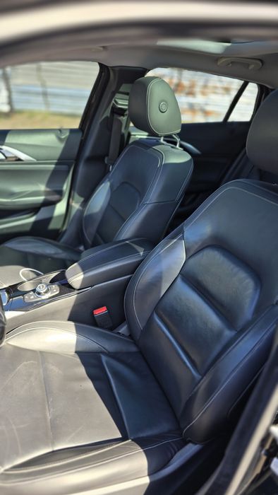 Infiniti  qx30 2017р