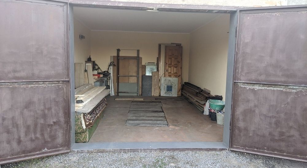 Продам капітальний гараж м. Бориспіль, кооператив Нива, 35