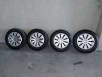 Pneu e Jante 15'' em Excelente Estado Mercedes-Benz