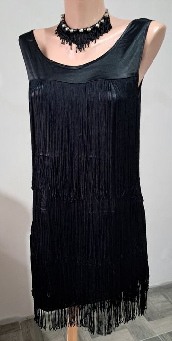 Зіркова сукня для вашої вечірки.