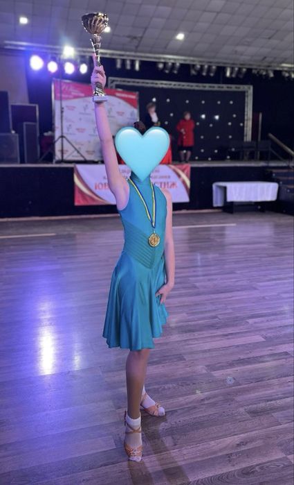 Рейтингова сукня ( бейсик). FD Company