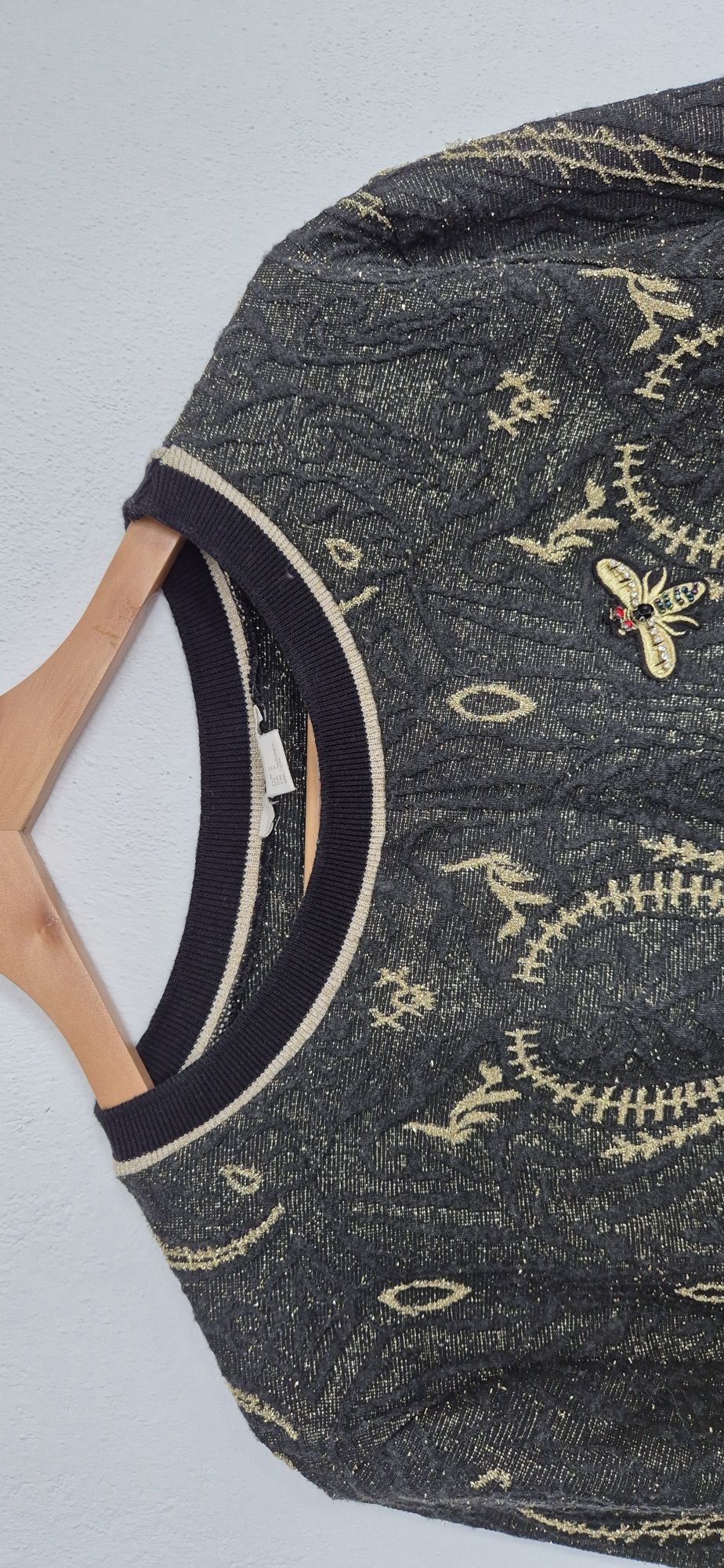 Sweter damski z broszką H&M S