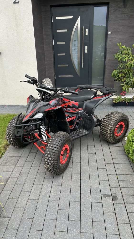 Quad XTR Revolt stan bardzo dobry