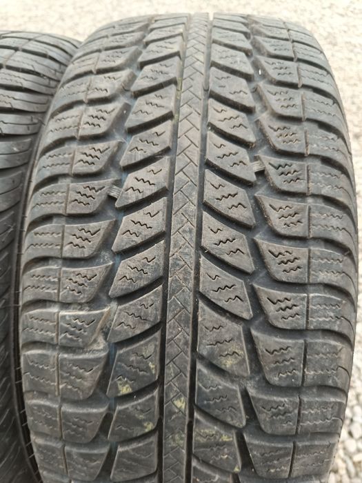 Opony zimowe 225/55/R16 komplet