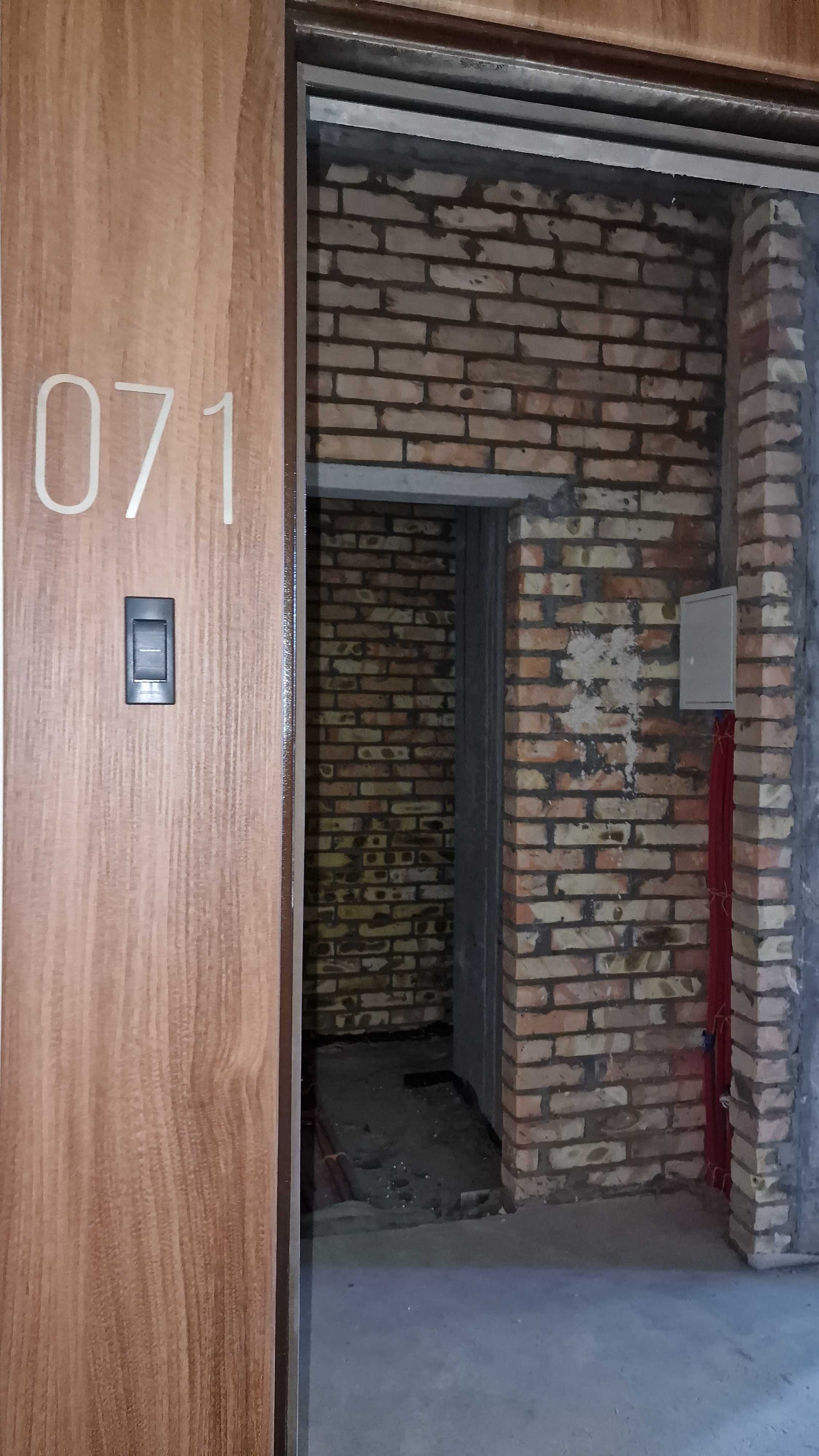 3-кімнатна квартира в центрі Києва, ЖК Камертон, метро Університет
