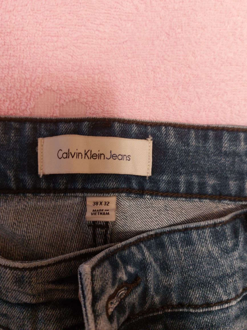 Джинсы Calvin Klein мужские р. 38(56)