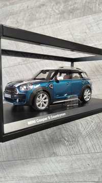 Model MINI Cooper S Countryman w skali 1:18 Kyosho NOWE