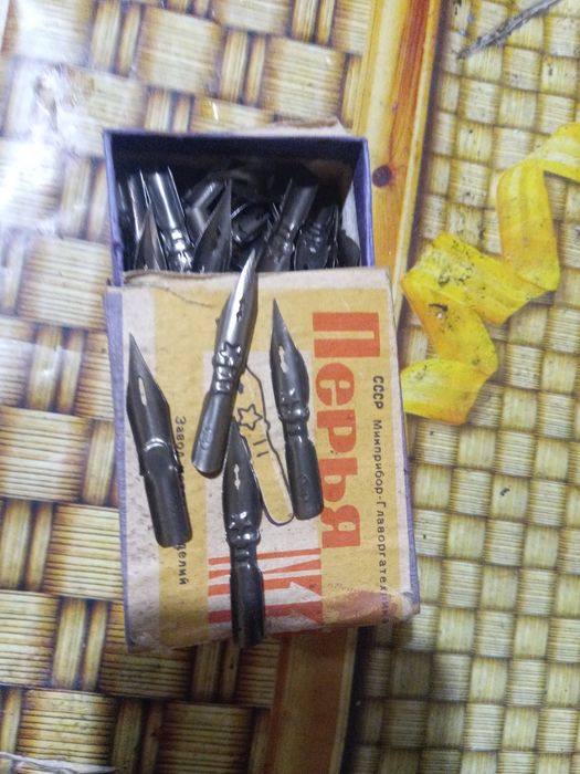 Перья для чернильной ручки,