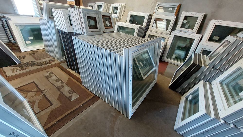 Skrzydła z okien PCV jako świetliki, przeszklenia, fix,