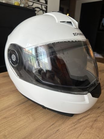 Schuberth C3pro z interkomem  SENA SC10UA