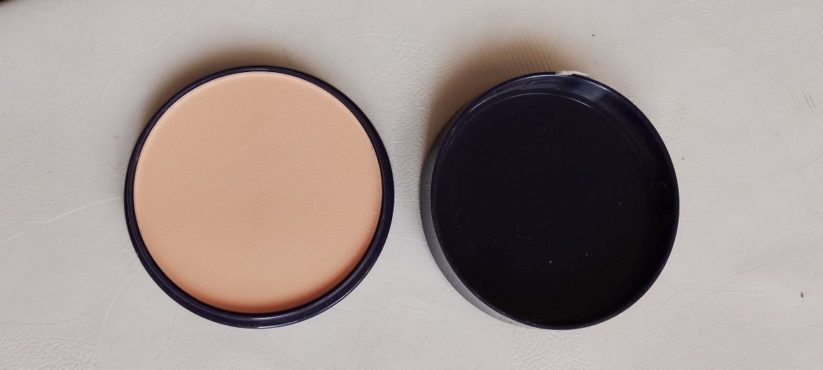 Puder w kamieniu Lenteric