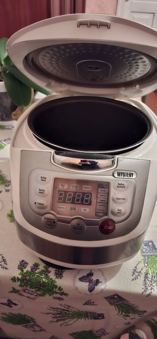 Мультиварка Mystery MCM-1020