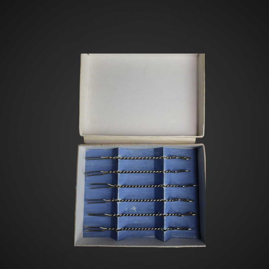 Widelczyki zakąskowe PRL metal  b51/031755