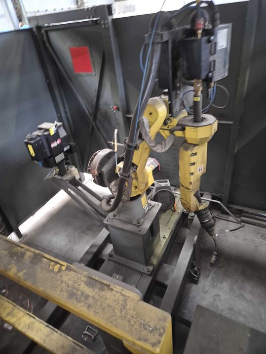Zrobotyzowana cela do spawania typu H robot spawalniczy fanuc Binzel