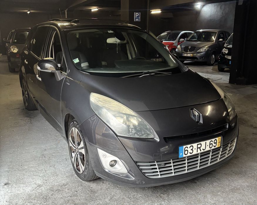 Renault GrandScenic 1.6 dci 130cv BoseEdition 7Lug.