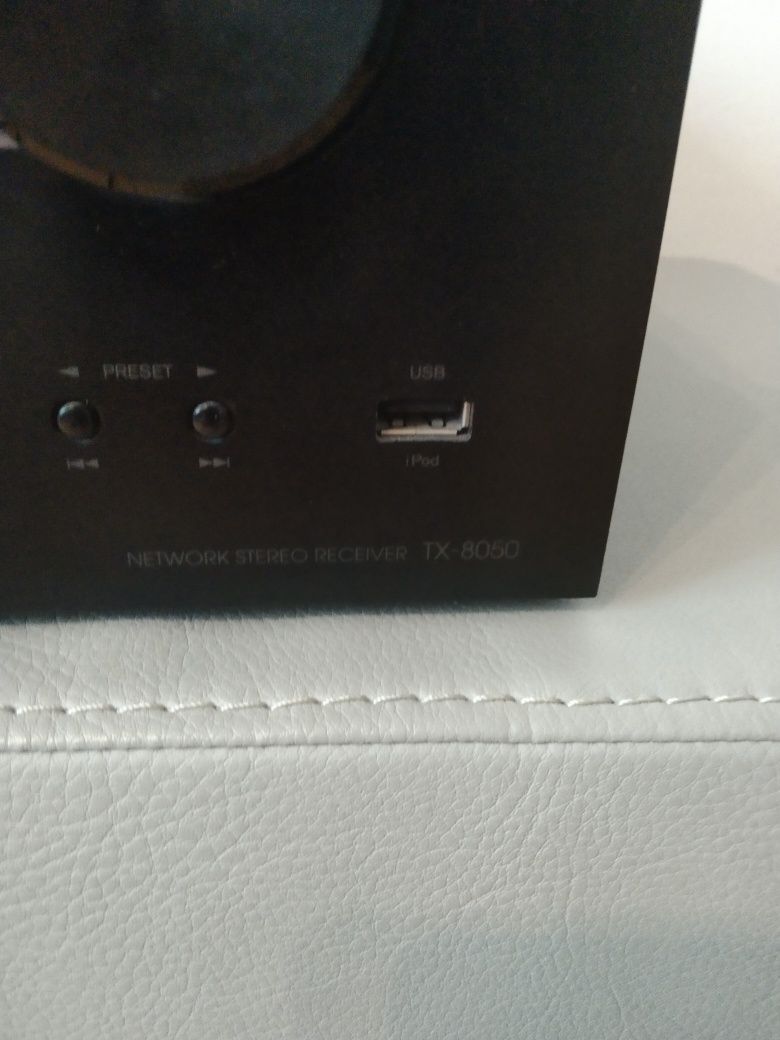 Amplituner Onkyo TX 8050