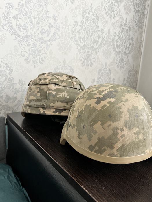 Захисний шолом.