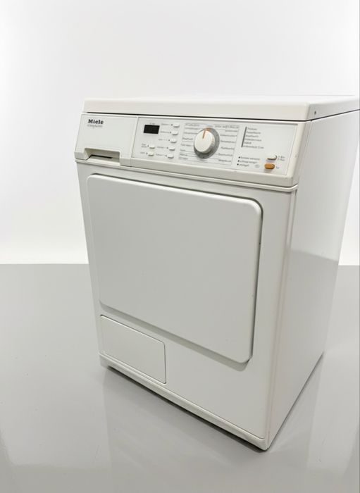Продам сушку - сушильную машину Miele T273C