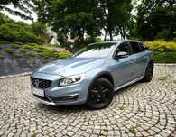 Volvo V60 Cross Country * Cross Country * 2.0 * Lift * Navi * Xenon *
