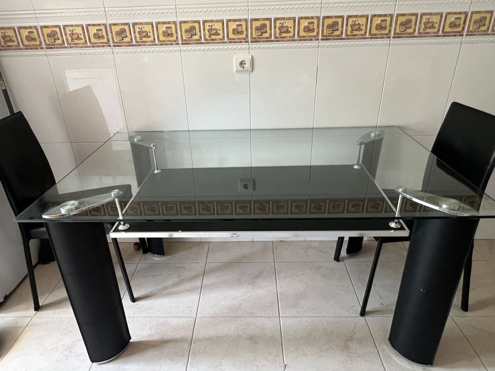 Mesa de cozinha ou sala