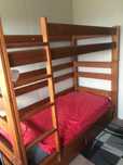 Cama. Beliche pinho mel. Madeira maciça. PREÇO FIXO