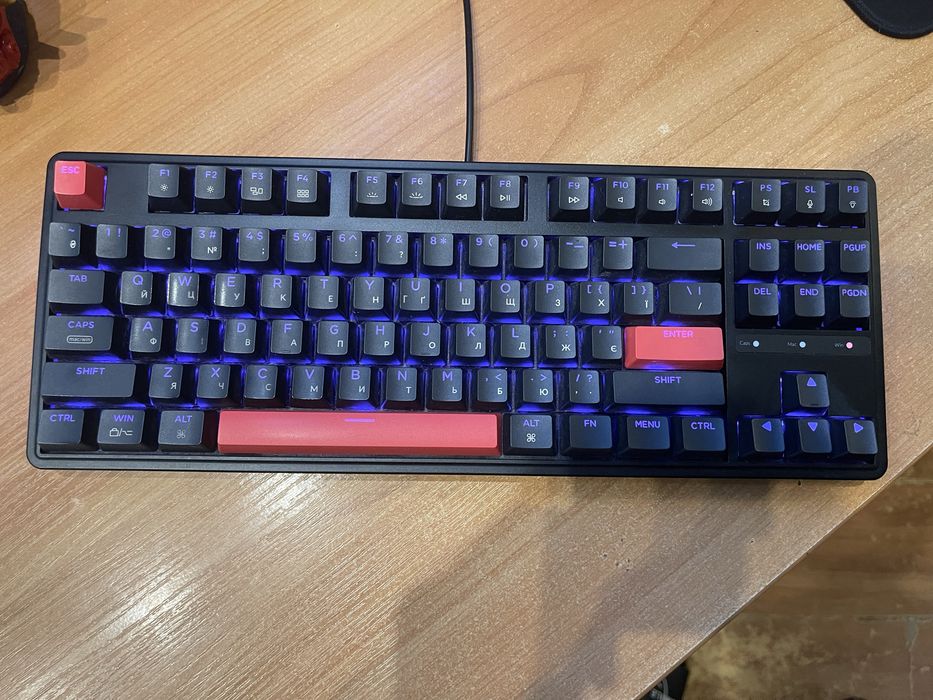 Keychrone C3 Pro Механічна ігрова клавіатура з вареативною підсвіткою