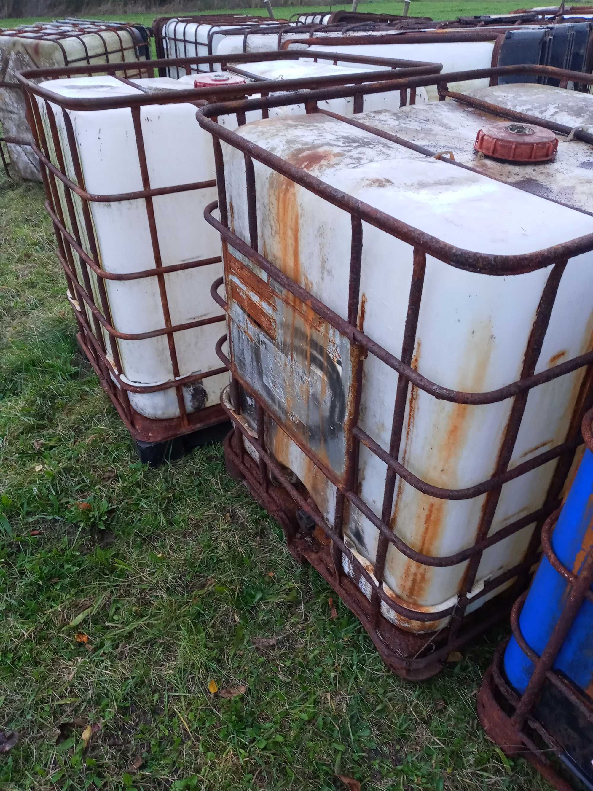 Zbiornik basen mauser mauzer pojemnik 1000 l litrów czysty na deszczów