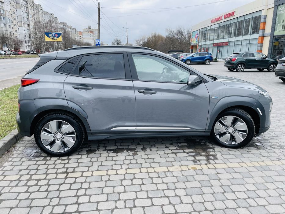 Hyundai Kona Electric 64кВт