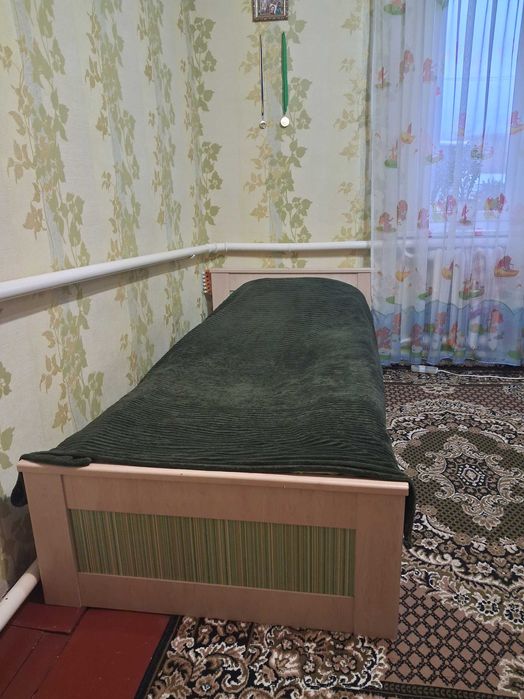 Ліжко односпальне, 100 см