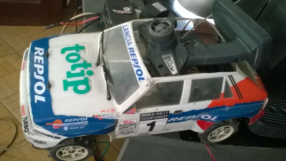 carro rc 4x2 tracção traseira