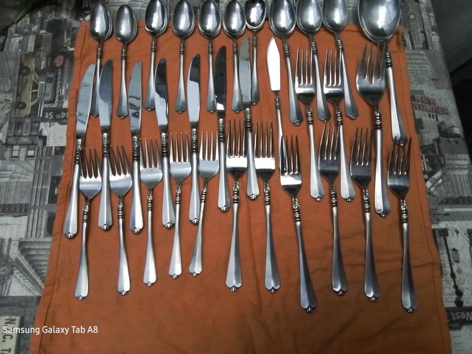 Sortido de talheres banhados a prata (não é prata 100%)