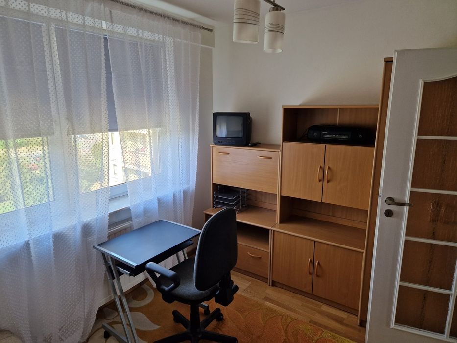 Wynajmę mieszkanie 47m2 ul. Al. Wyzwolenia 21