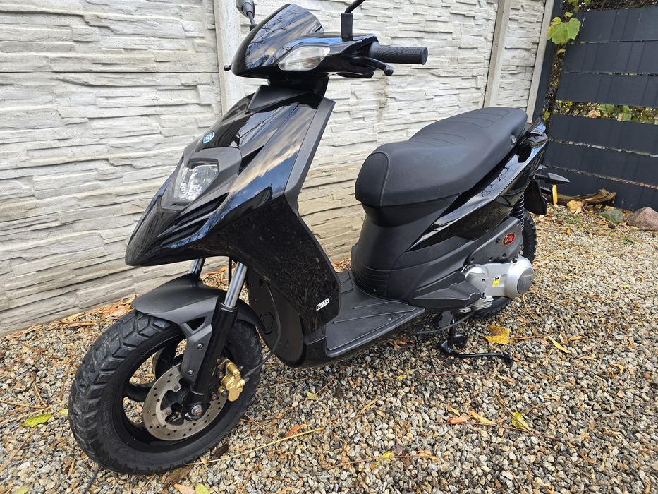 Piaggio typhoon 125cm